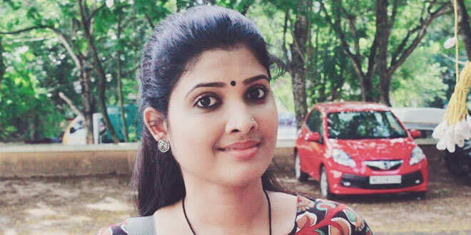 ബസില് മണിക്കൂറുകളോളം തുറിച്ചുനോക്കിയ യുവാവിനെ ‘എറണാകുളത്തെ ഗവി’ കാണിച്ചു കൊടുത്ത് നടി ദിവ്യപ്രഭ; പോസ്റ്റ് കാണാം