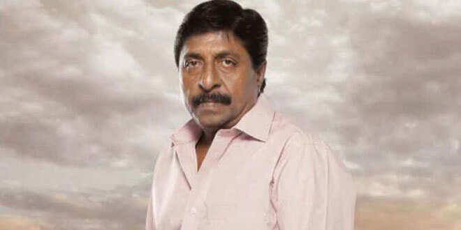 ശ്രീനിവാസനെ ആശുപത്രിയില്‍ പ്രവേശിപ്പിച്ചത് രക്തത്തിലെ പഞ്ചസാര കുറഞ്ഞതിനാല്‍; വ്യാജവാര്‍ത്ത പ്രചരിപ്പിക്കരുതെന്ന് വിനീത് ശ്രീനിവാസന്‍