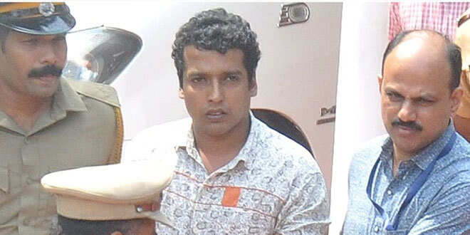 പള്സര് സുനിയുടെ അഭിഭാഷകന് പ്രതീഷ് ചാക്കോ ചോദ്യം ചെയ്യലിന് ഹാജരാകണമെന്ന് ഹൈക്കോടതി