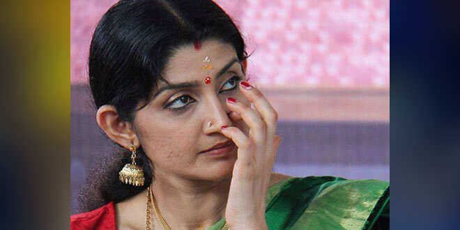 ദിവ്യാ ഉണ്ണി വിവാഹ മോചിതയാകുന്നു