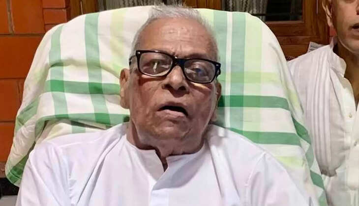 V S Achuthanandan